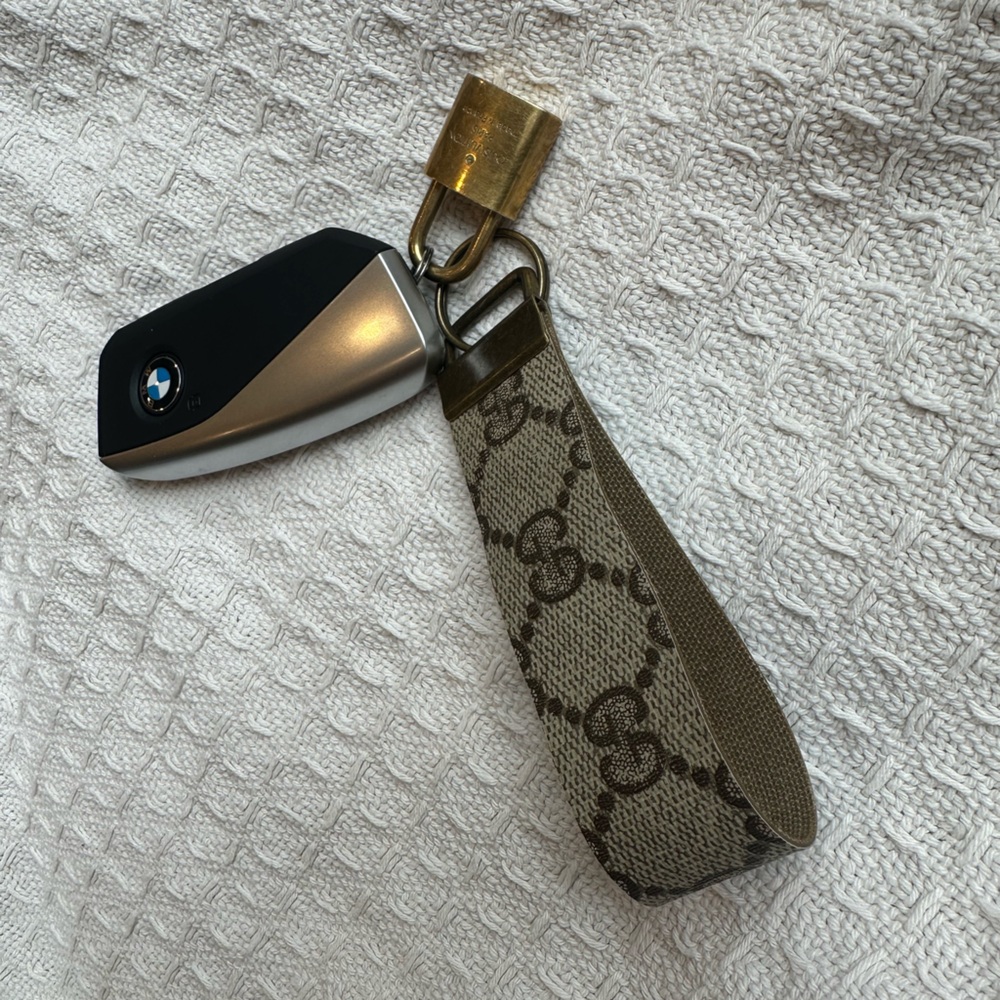 Handmade lux keyfob - Picture 4 of 13